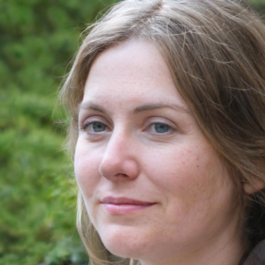 Dr. Sarah Fischer, Leiterin Finanzmodellierung